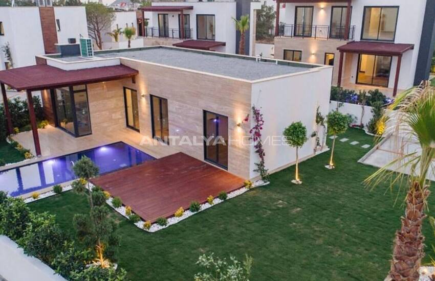 Einzel Villen Mit Privatpool Und Garten In Bodrum Gumusluk 4