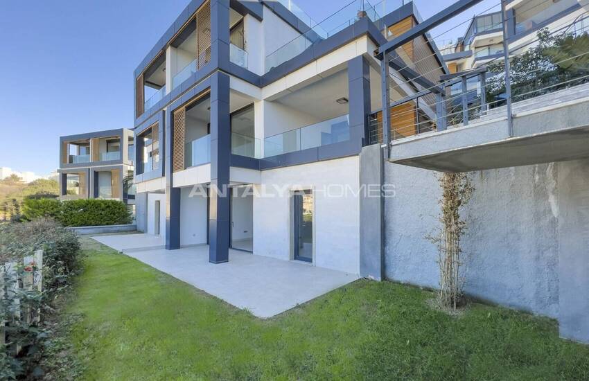 Ready to Move Apartments in a Secure Complex in Bodrum 1