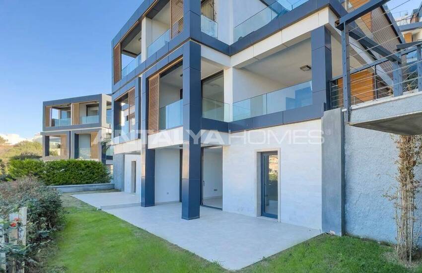 Ready to Move Apartments in a Secure Complex in Bodrum 3