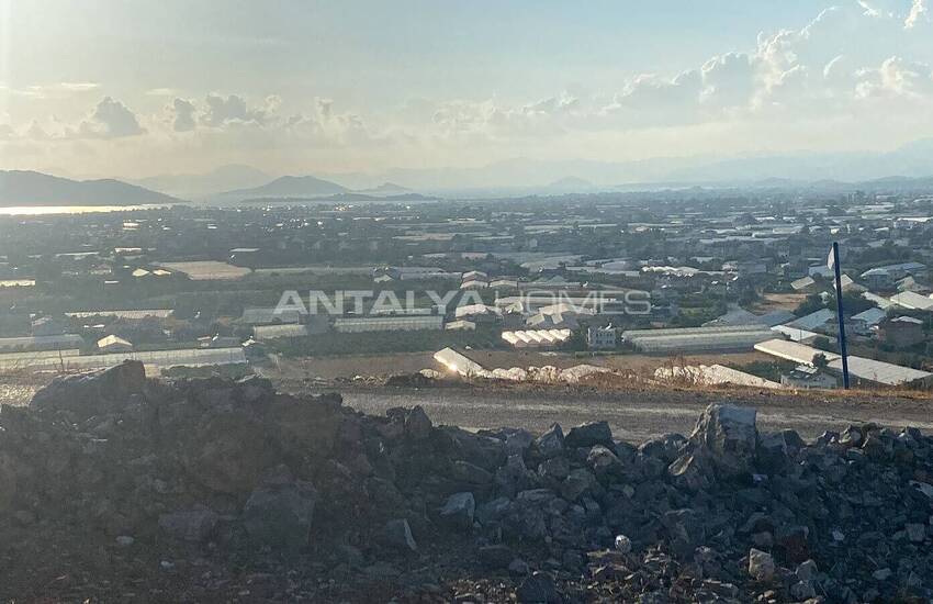 Fethiye'de Açık Deniz Manzaralı İmarlı Arsa 3
