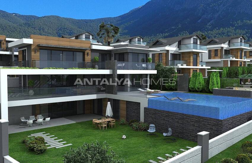 Detached Houses with Private Gardens and Pools in Fethiye