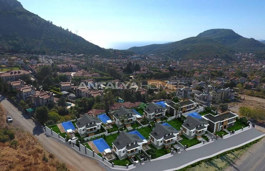 Fethiye'de Doğa Manzaralı Özel Havuzlu Müstakil Villalar 10