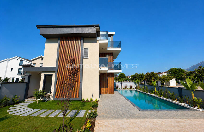 Fethiye Çalış'ta Özel Havuzlu ve Bahçeli Müstakil Villalar 2