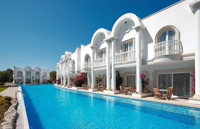 املاک لوکس در پروژه مفهومی هتل در ساحل در بدروم 8