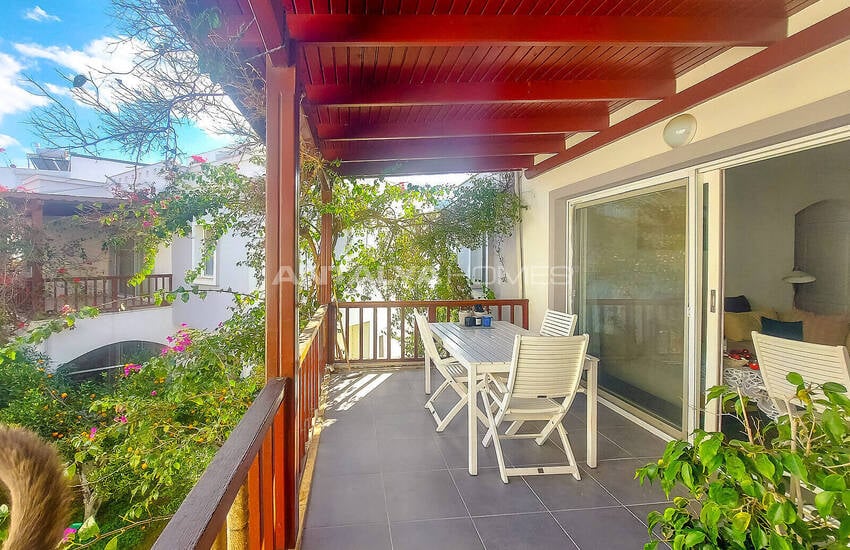 Duplex Apartment Within Walking Distance of the Sea in Yalikavak 2