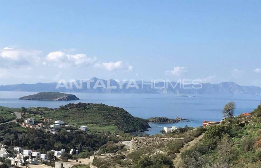 Villas Close to the Sea and Amenities in Bodrum Gumusluk 1