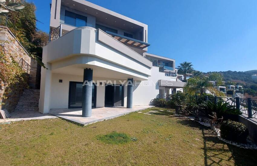 Отдельная Вилла с Видом на Бухту и Бассейном в Бодруме, Мугла 7