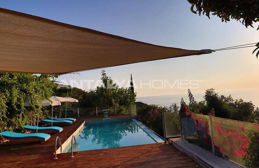 Villa En Pierre Et En Bois Avec Vue Mer À Fethiye Faralya 1