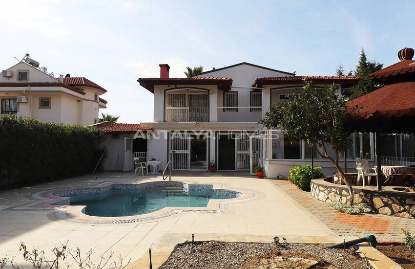 4-bedroom Detached Villa in Spacious Garden in Fethiye Mugla 2