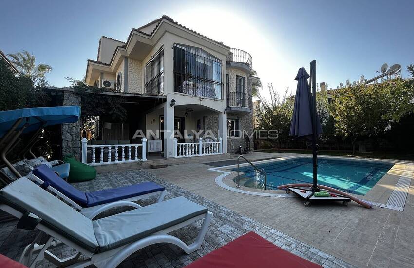 Villa Dans Grand Jardin Avec Piscine À Fethiye Mugla 1