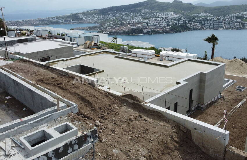 فيلات مطلة على الحمام سباحة والبحر في المدينة بودروم خليج جوندوغان 7