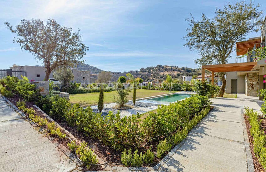 Stenbelagda Hus Med Pooler I Bodrum Gumusluk 6
