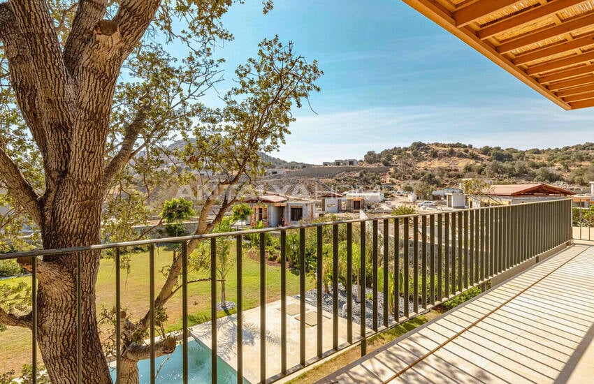 Stenbelagda Hus Med Pooler I Bodrum Gumusluk 8