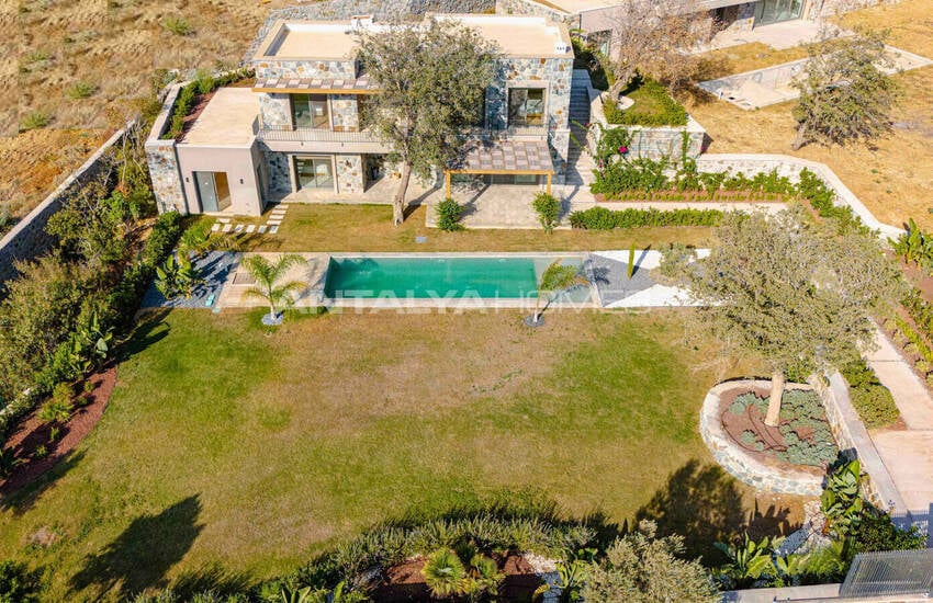 Stenbelagda Hus Med Pooler I Bodrum Gumusluk 2