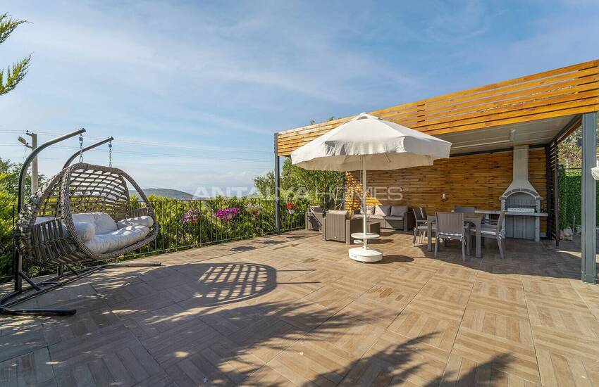 Шикарная Вилла с Личным Садом и Бассейнами в Олюденизе 11