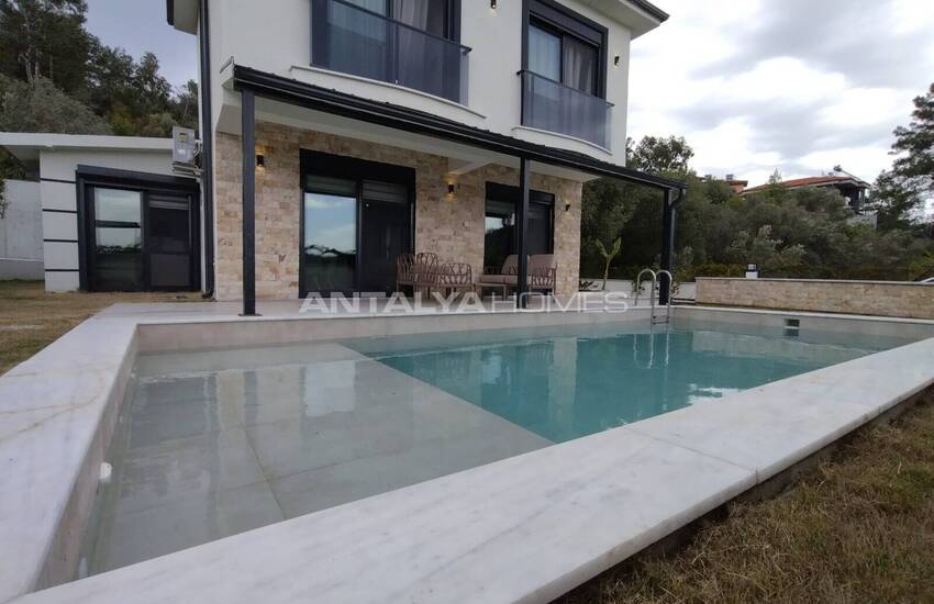 Muğla Sarıgerme’de Havuzlu Müstakil Özel Tasarım Villa 3