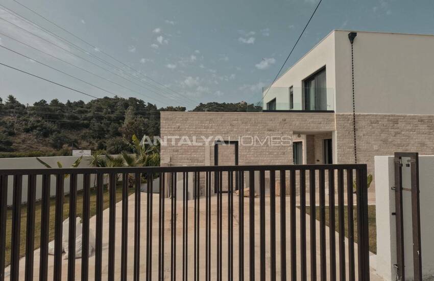 Luxury Detached Villa with Private Pool in Sarigerme, Mugla 3