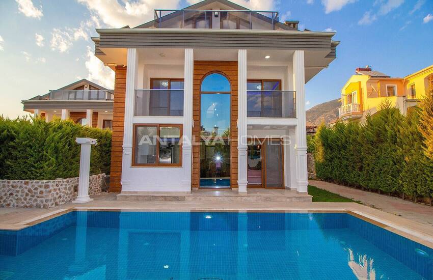 Maison Individuelle Avec Piscine Privée À Fethiye Oludeniz 2