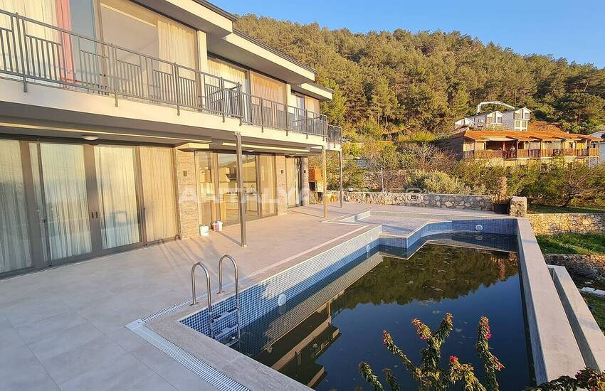 Fristående Hus Med 4 Sovrum Mitt I Naturen I Fethiye 1