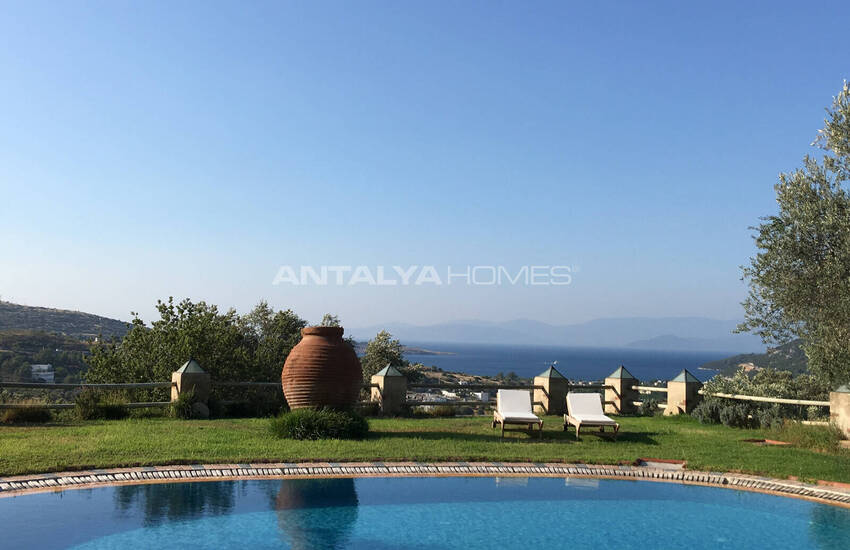 Country Houses Amidst Greenery in Bodrum