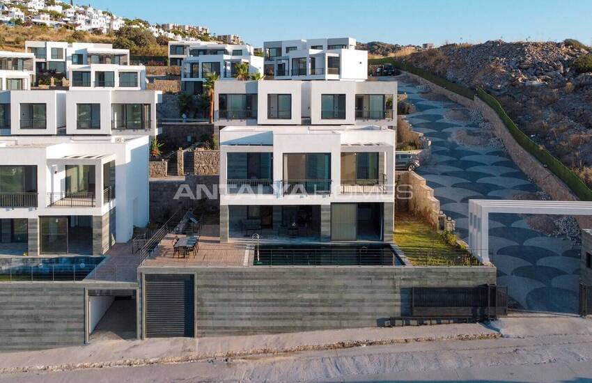 Sea View Villas in the Exclusive Project in Bodrum 1