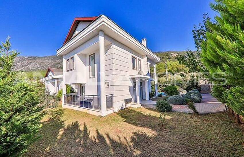 Vrijstaande Villa Met 500m² Tuin In Muğla Ölüdeniz 7