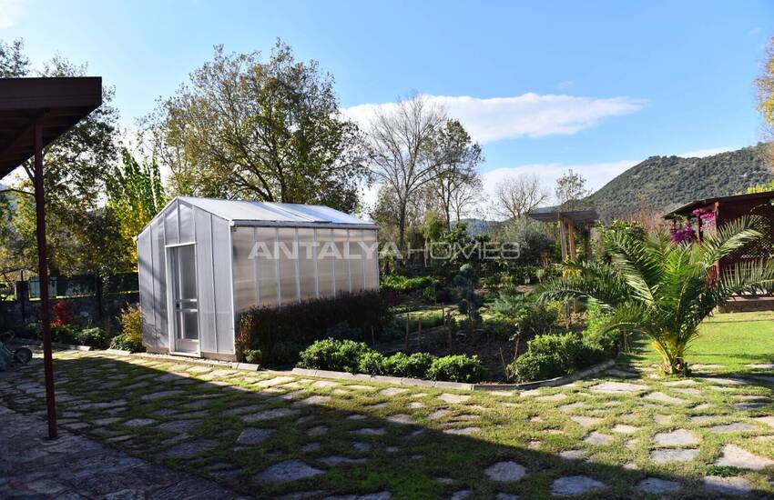 Muğla Fethiye Kayaköy'de 1650m² Bahçe İçerisinde Villa 16