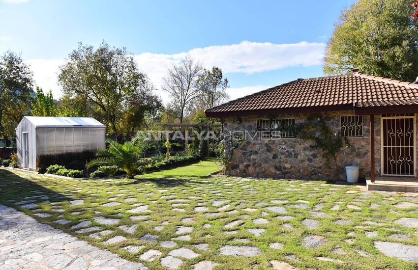 Muğla Fethiye Kayaköy'de 1650m² Bahçe İçerisinde Villa 4