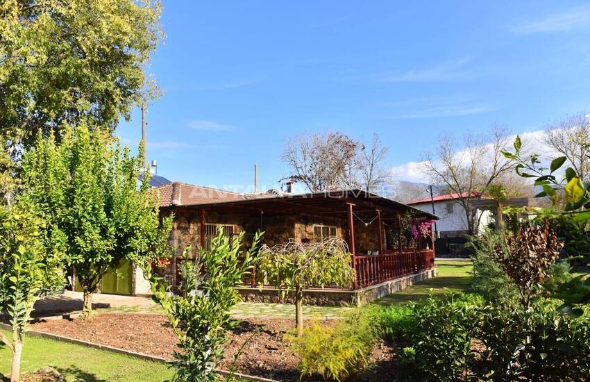 Muğla Fethiye Kayaköy'de 1650m² Bahçe İçerisinde Villa 2