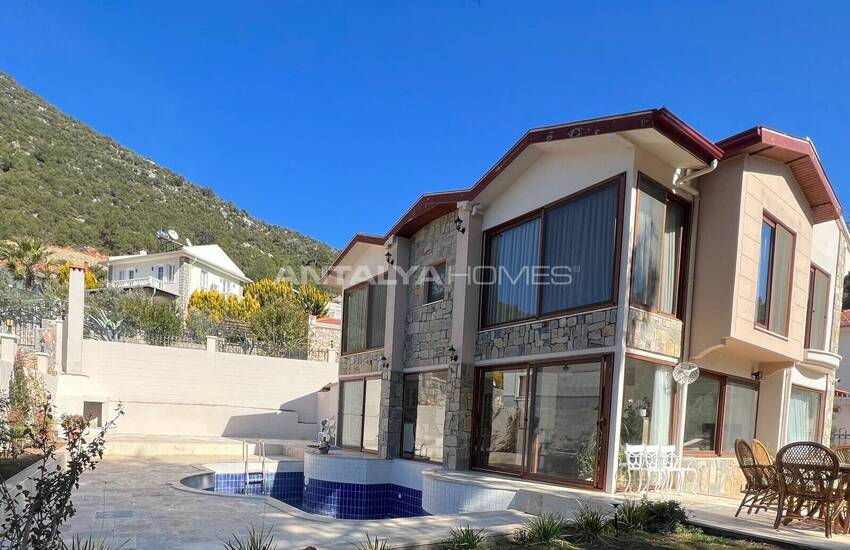 3-slaapkamer Villa Met Grote Tuin En Zwembad In Fethiye 3