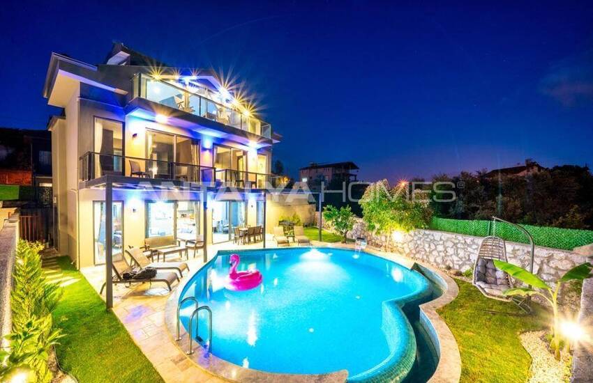 Fethiye Çiftlik'te Açık ve Kapalı Yüzme Havuzlu 3+1 Villa 1