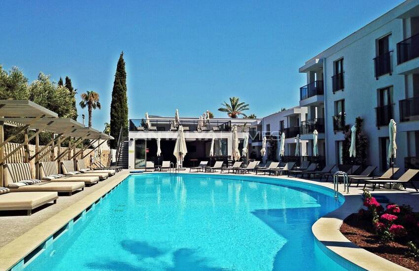 Apartments in a Complex in Queen Residence in Bodrum Gümbet