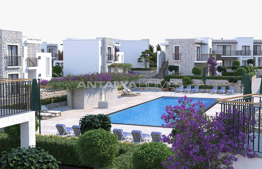 Chic Flats in the Complex with Double Pools in Bodrum