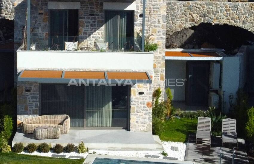Bodrum Yalıkavak'ta Taş Kaplama Deniz Manzaralı Müstakil Villalar 5