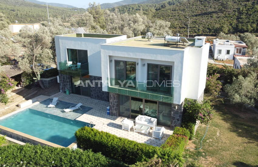 Bodrum'da Özel Havuzlu ve Geniş Bahçeli Müstakil Ev 10