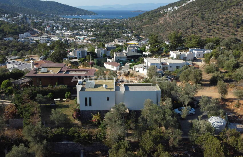 Bodrum'da Özel Havuzlu ve Geniş Bahçeli Müstakil Ev 11