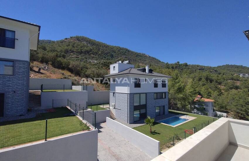 Villor Med 4 Sovrum Med Pool Och Trädgård I Mugla Sarigerme 2