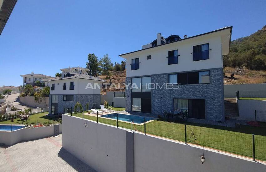 Villor Med 4 Sovrum Med Pool Och Trädgård I Mugla Sarigerme 3
