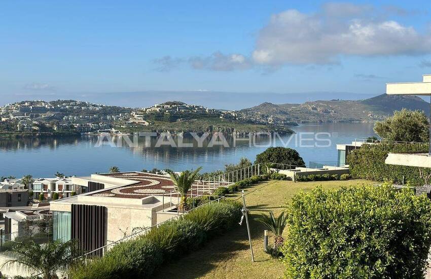 Möblierte Villa Mit Meerblick Und Privatstrand In Bodrum