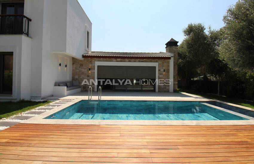 Stylish Villas with Private Pool and Garden in Bodrum