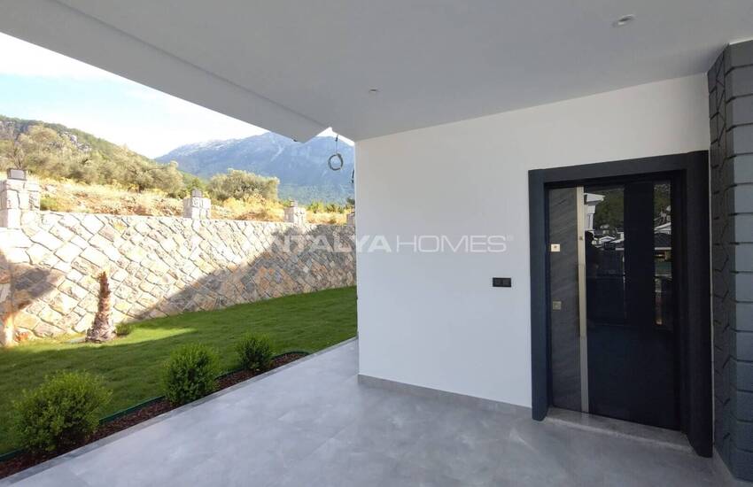 Muğla Fethiye'de Özel Havuzlu Şık Müstakil Villa 6