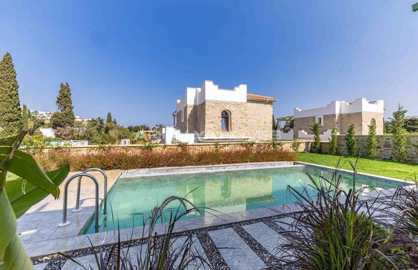 Detached Villas with Private Pools in Bodrum Kadikalesi 8