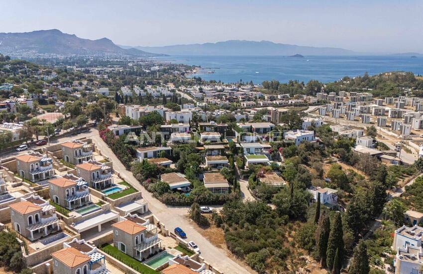 Detached Villas with Private Pools in Bodrum Kadikalesi 3