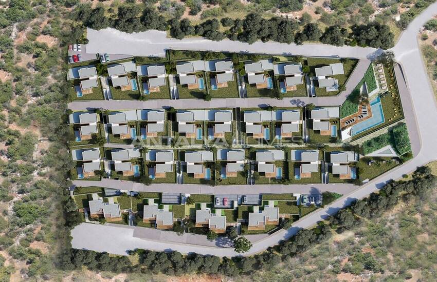 Freistehende Immobilie Mit Meerblick In Zentraler Lage In Bodrum 5