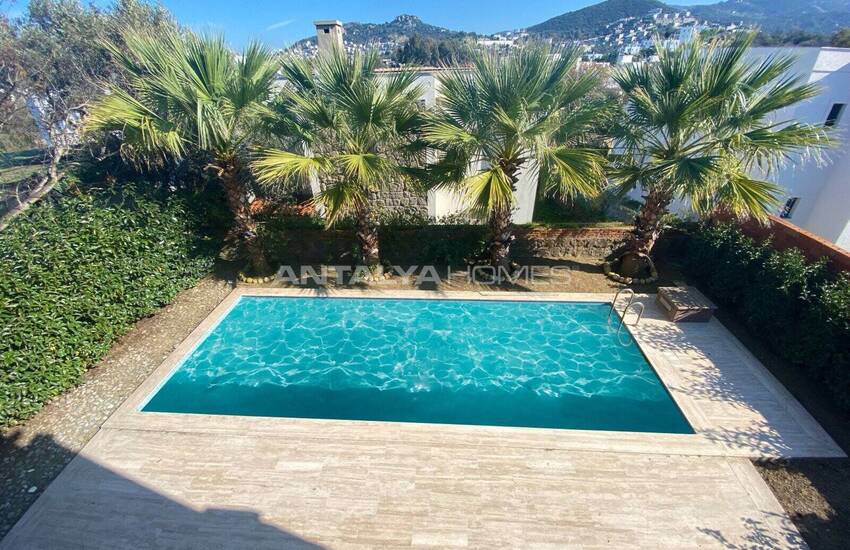Muğla Bodrum'da Özel Havuzlu ve Bahçeli Müstakil Villa 1