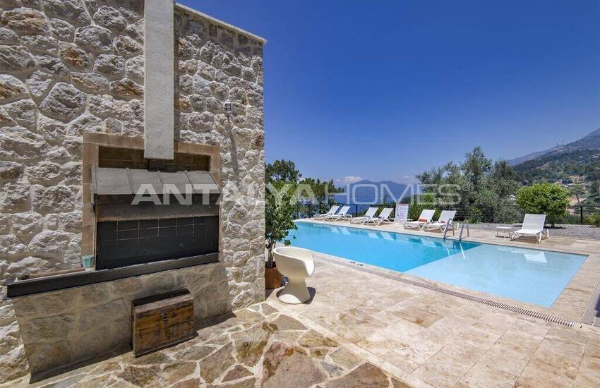 Muğla Fethiye'de Özel Havuzlu 6 Odalı Villa 7
