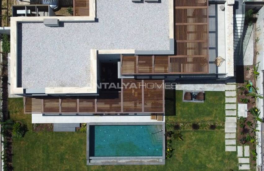 Sea View Villas in a Featured Complex in Bodrum 10