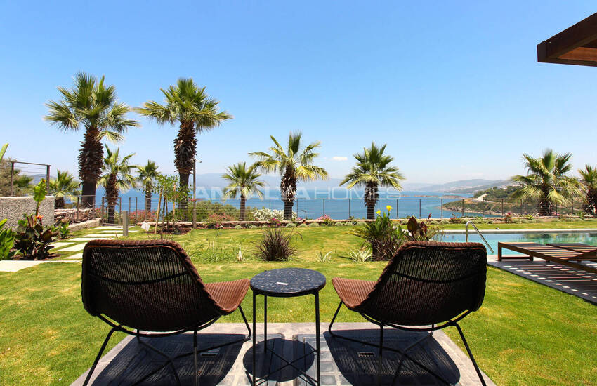 Sea View Villas in a Featured Complex in Bodrum 4