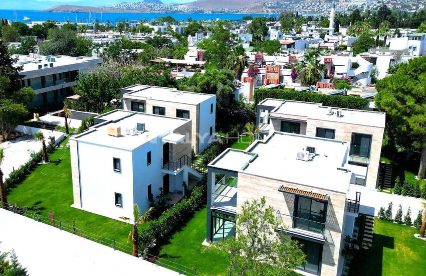 2-bedroom Flats in a Complex Near Beach and Amenities in Bodrum 12