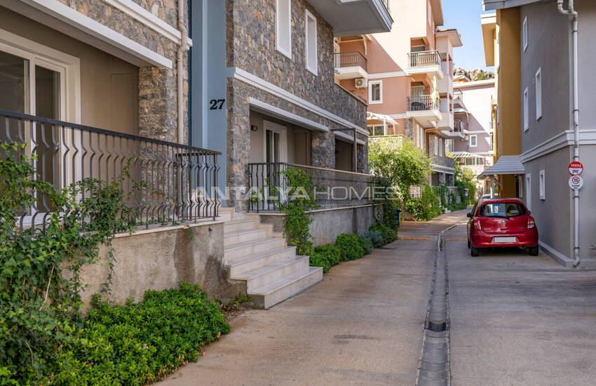 Fethiye Taşyaka'da Kapsamlı Site İçinde Şık Daireler 9